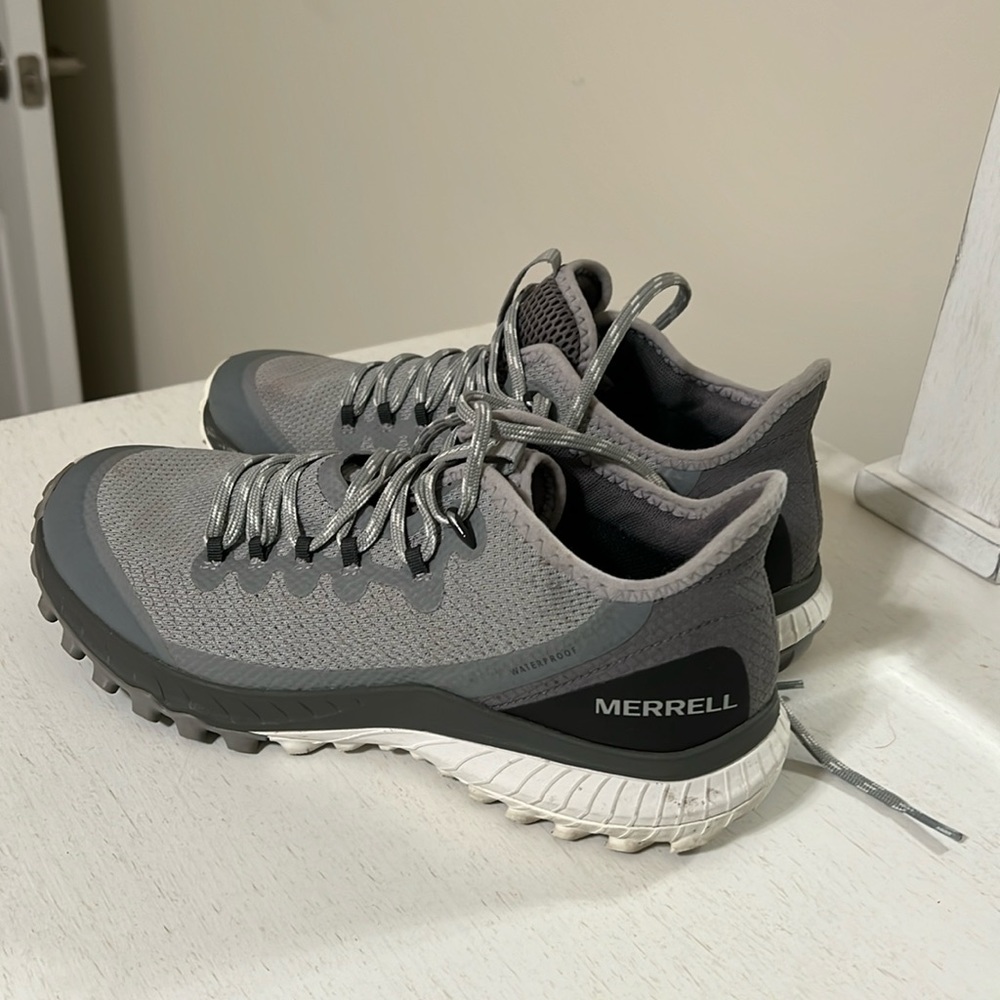 Merrell Women’s Bravada Outdoor Waterproof Hiking Shoes / Size 8.5 / Gray